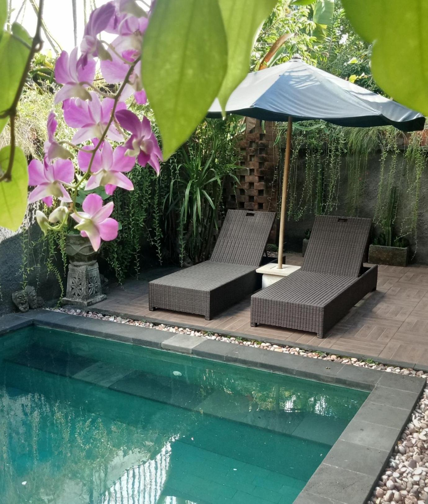D'Puja Home Stay And Spa Nusa Dua  Eksteriør billede