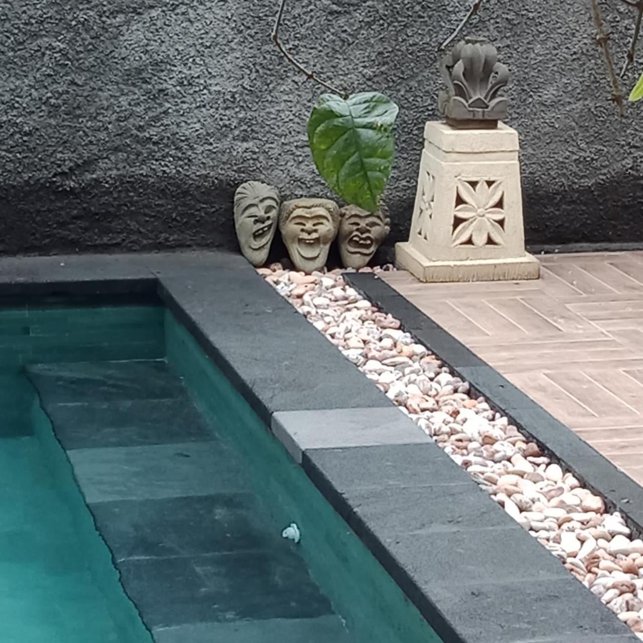 D'Puja Home Stay And Spa Nusa Dua  Eksteriør billede